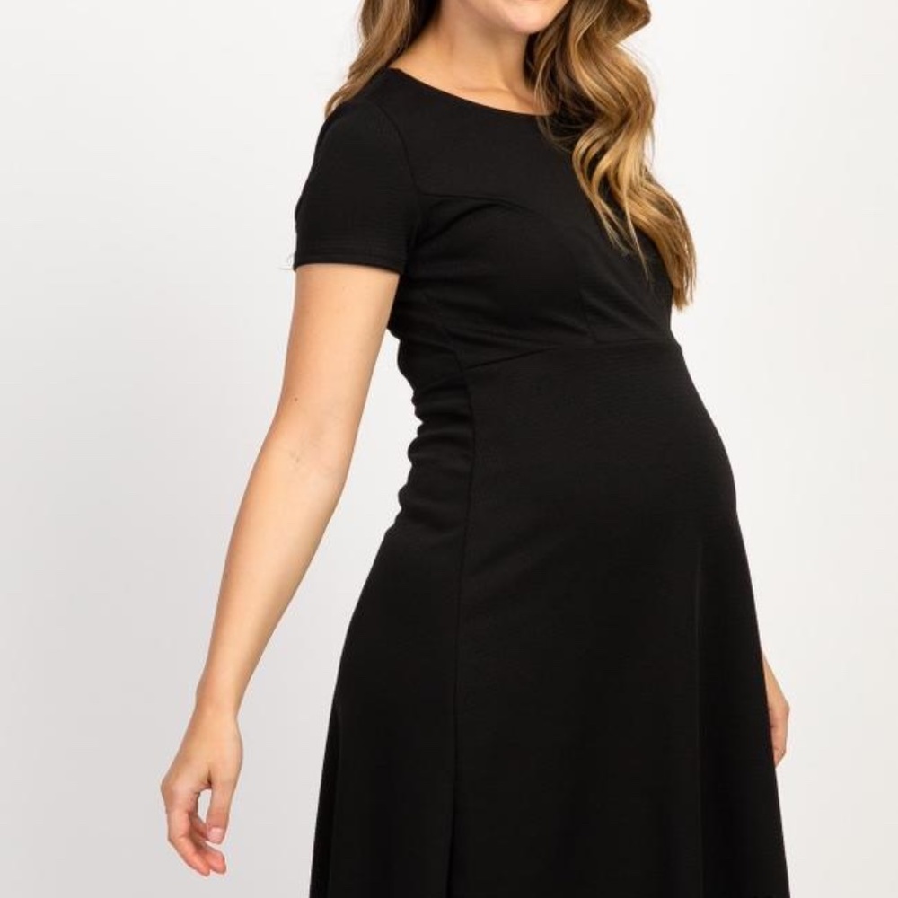 short sleeve scalloped cutout maternity dress